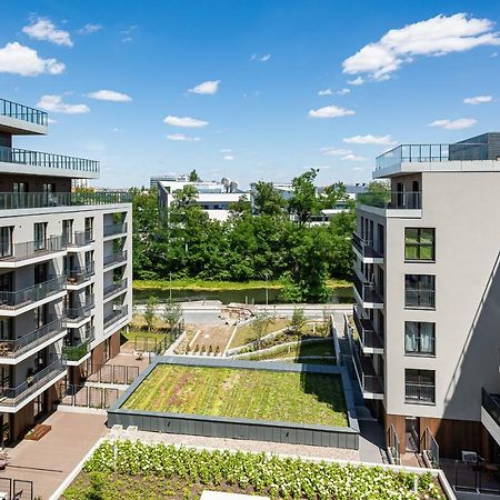 Apartment Walonska With Free Parking Wroclaw By Noclegi Renters מראה חיצוני תמונה