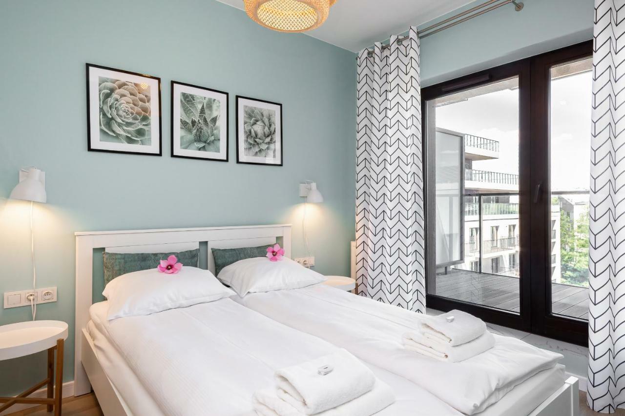 Apartment Walonska With Free Parking Wroclaw By Noclegi Renters מראה חיצוני תמונה